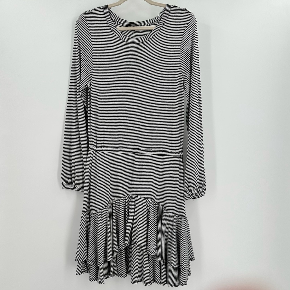 David Lerner NY Women’s Black/White Stripe Soft Double Ruffle Dress Size Medium